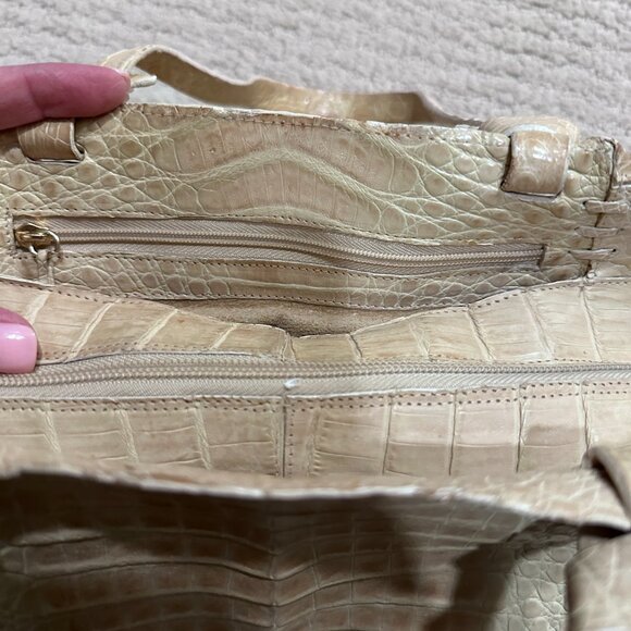 Nancy Gonzalez Crocodile Shoulder Bag - Picture 8 of 9